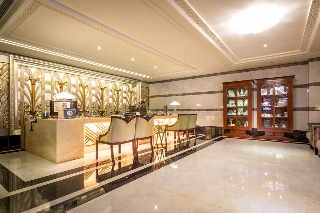 Royal Palace Hotel Taipei Bagian luar foto